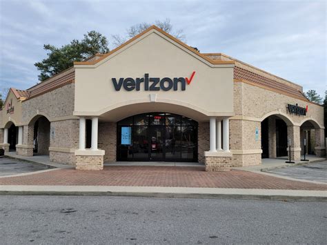 Use this page to contact <strong>Verizon</strong> Customer Service. . Verizon repair store